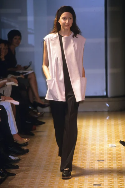 Look 30